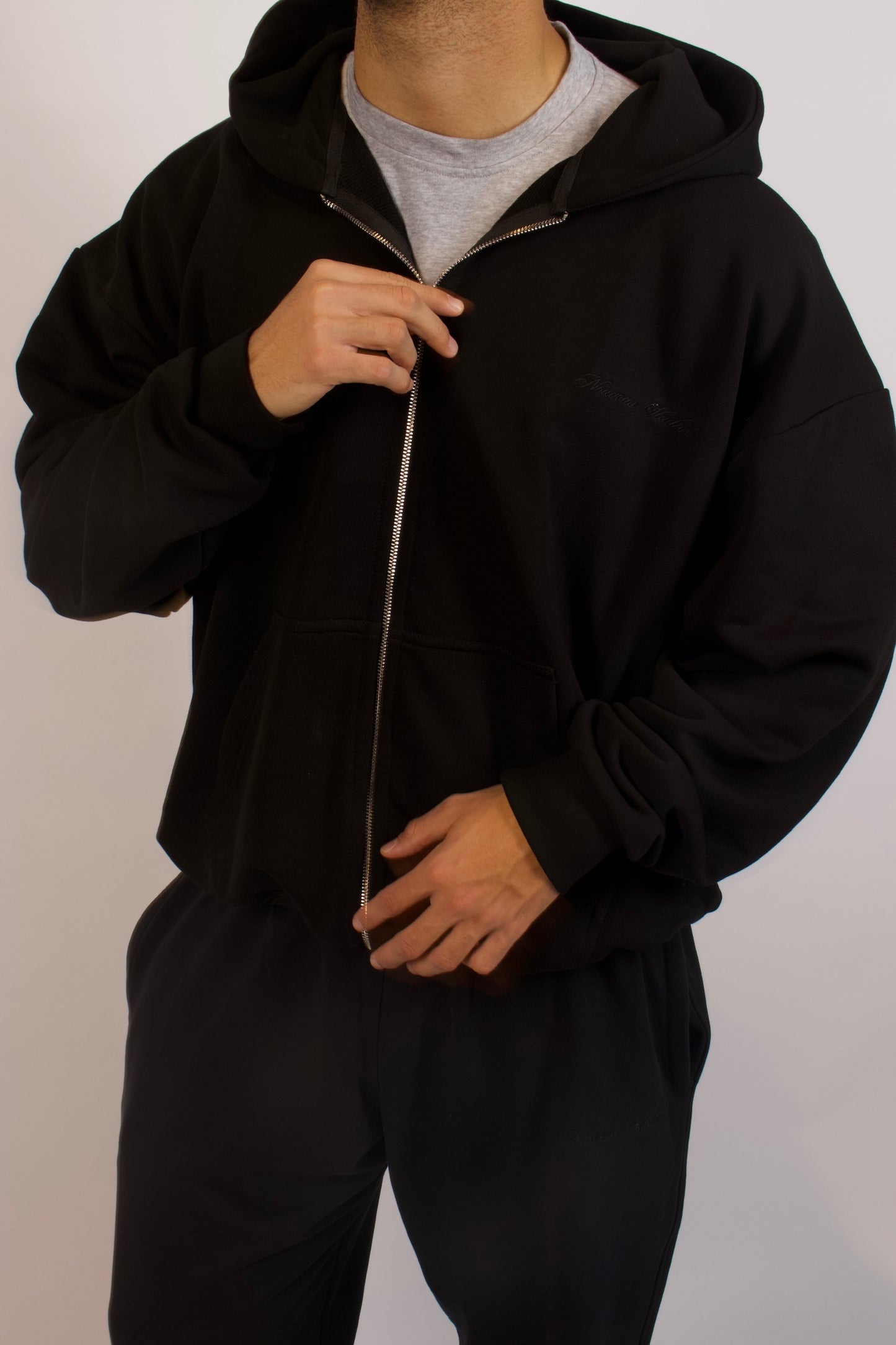 Heavyweight Zip-up - Black