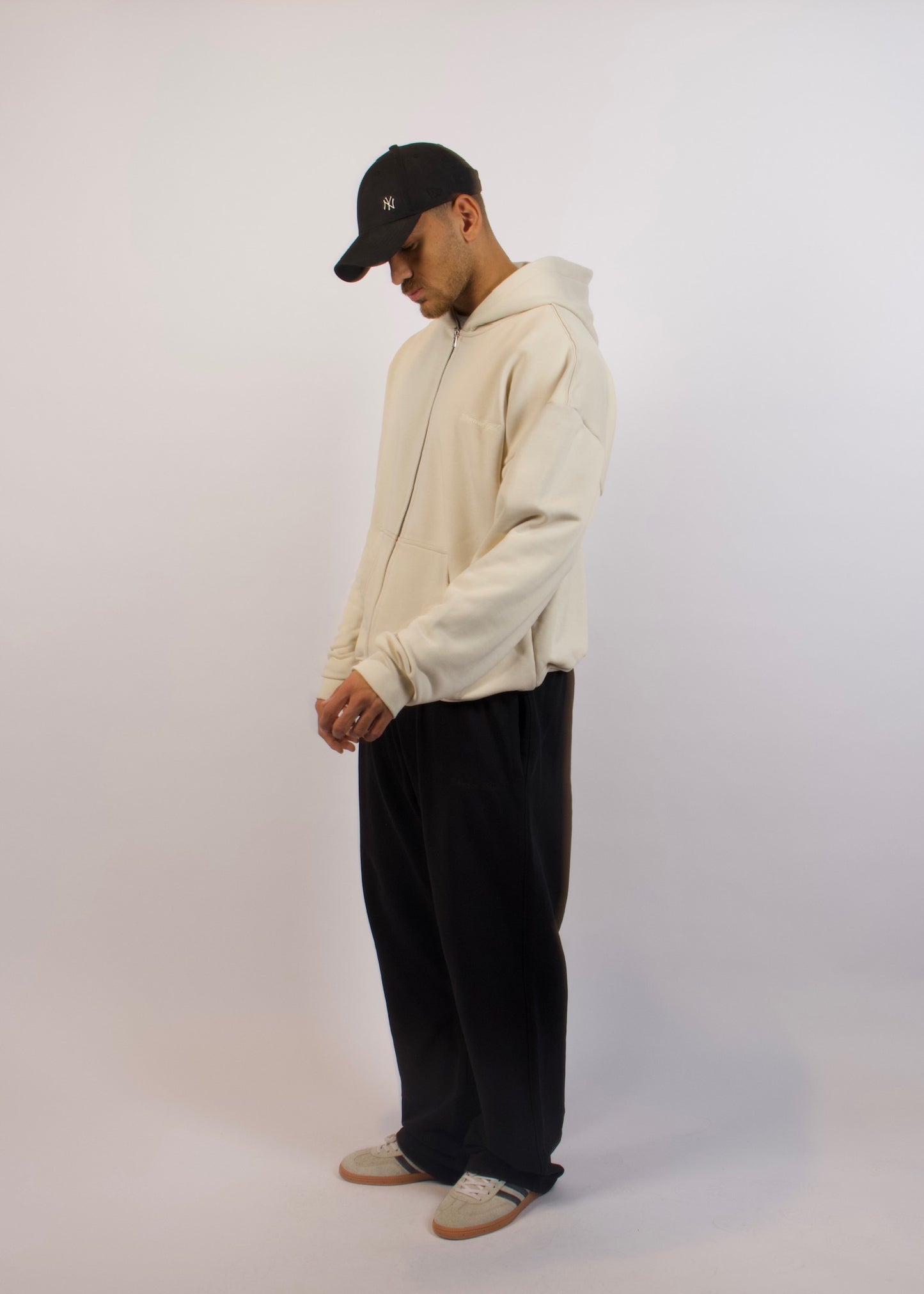 Heavyweight Zip-up - Cream