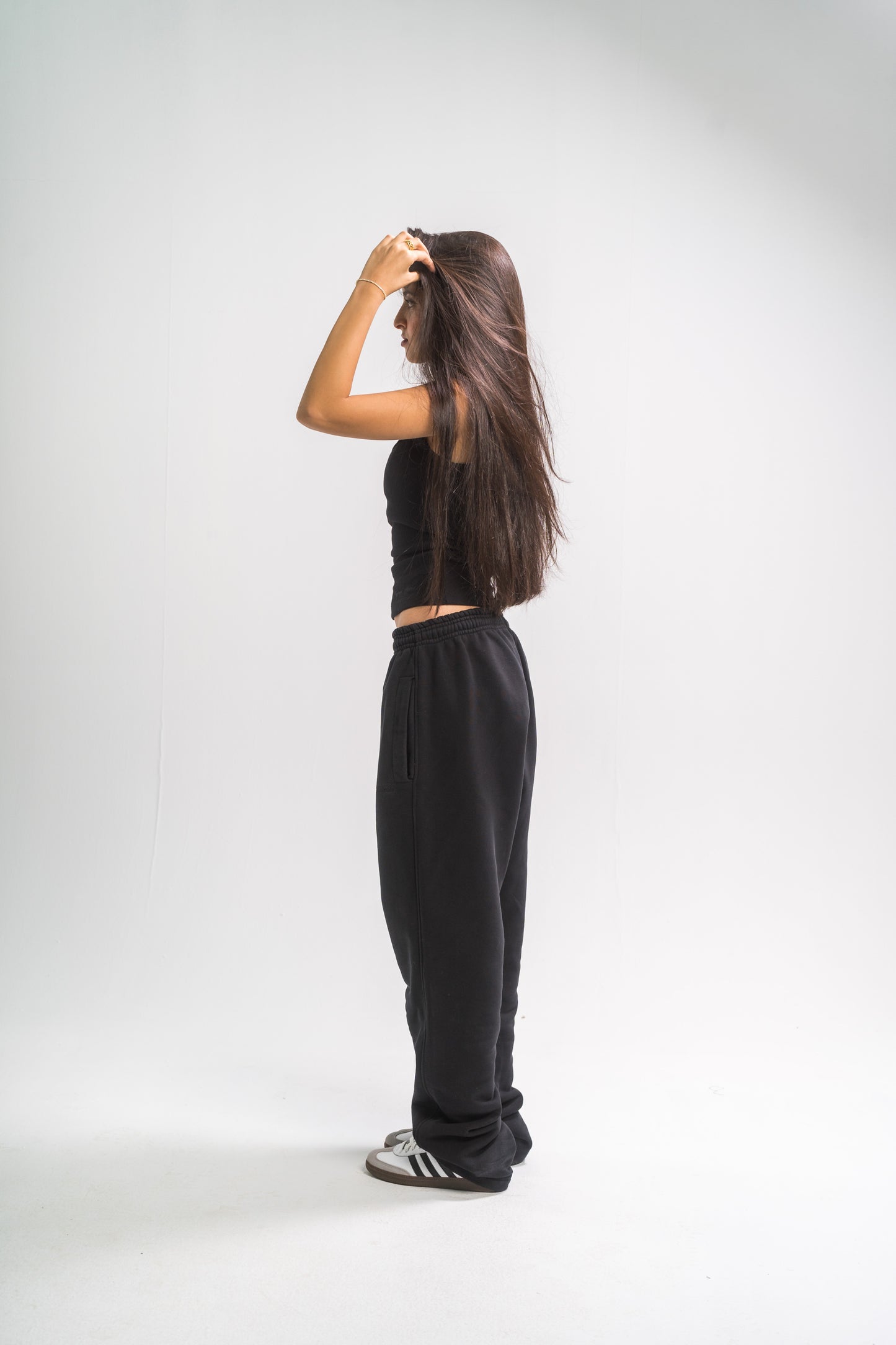 Open Leg Sweatpants - Black