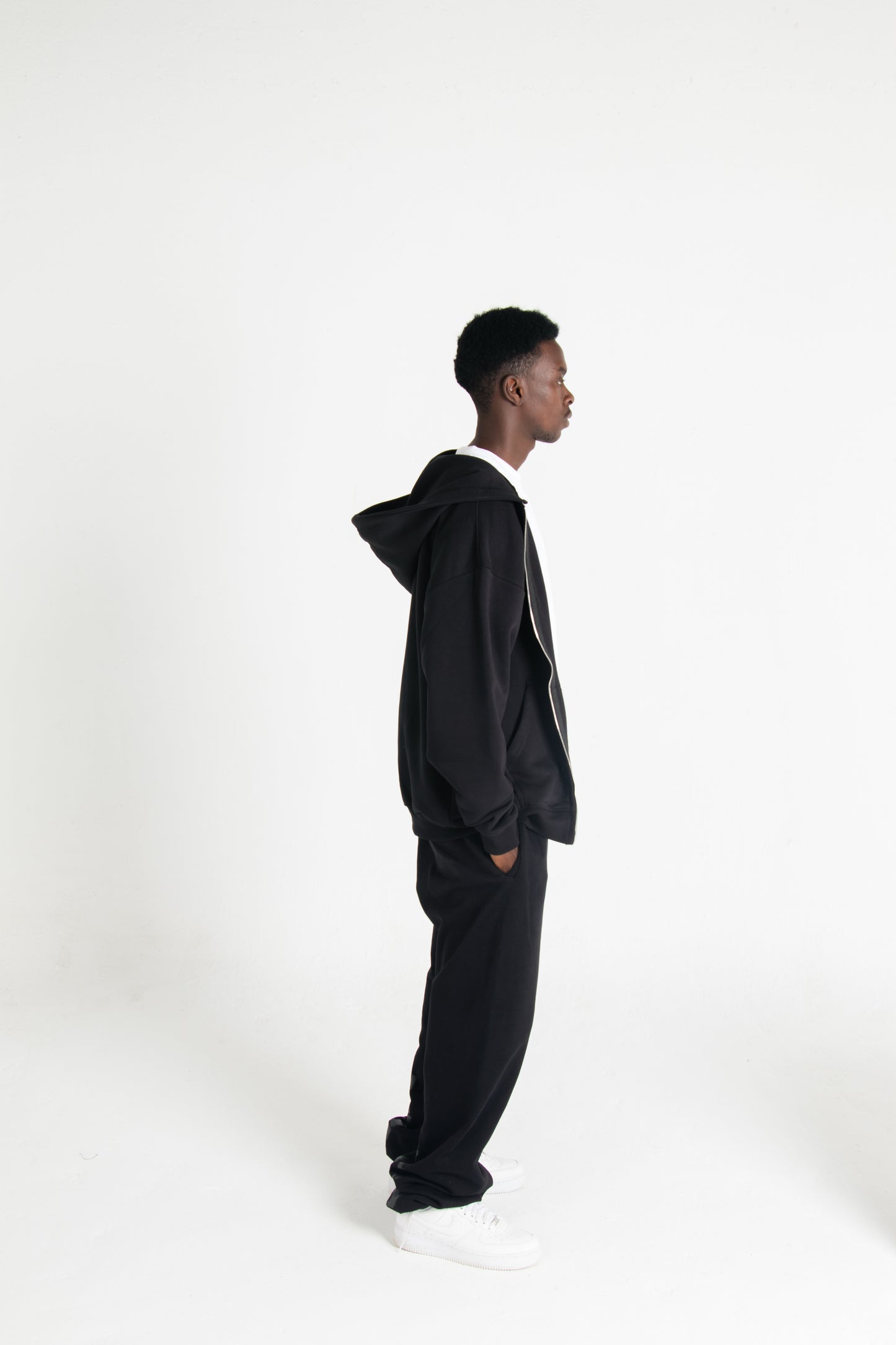 Heavyweight Zip-up - Black